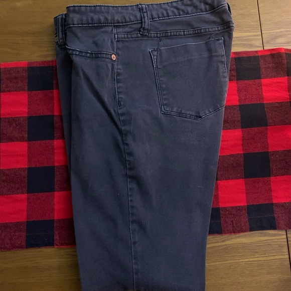 SOLD ON VINTED ❤️ Faded Black Jeggings - Picture 2 of 7